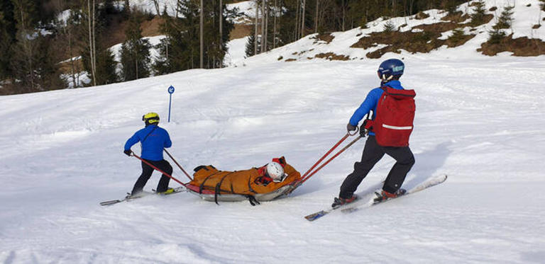 Flüchtige Snowboarderin nach Skiunfall am Stubaier Gletscher gefunden