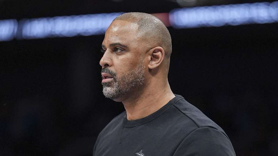 Rockets, Wizards list 14 players in total on injury report