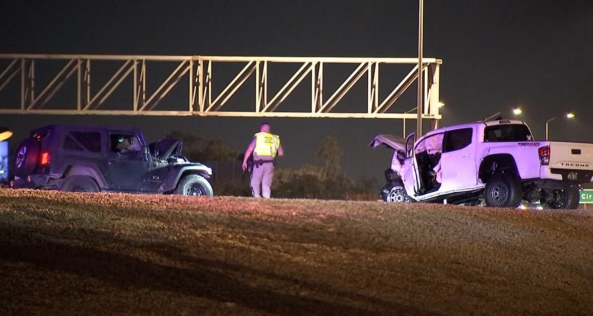 I-10 reopens after wrong-way crash near Phoenix Sky Harbor