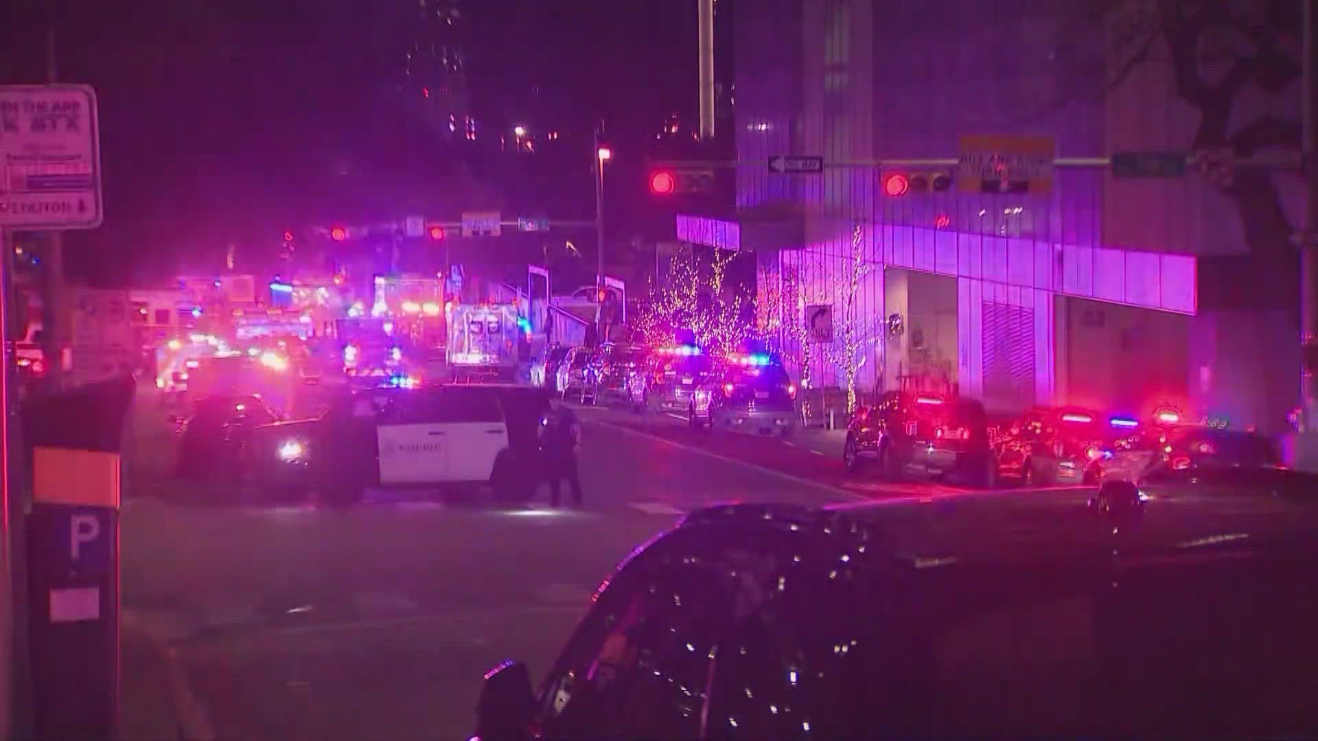 2 dead, 14 hurt in mass shooting on West Sixth Street in Austin ...
