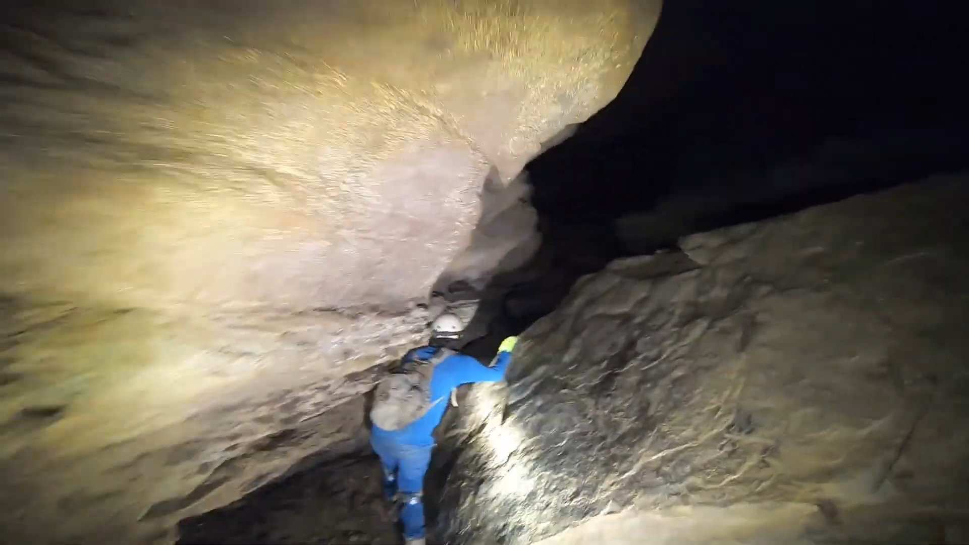 Beyond this point, you need rope - the 125-foot warning