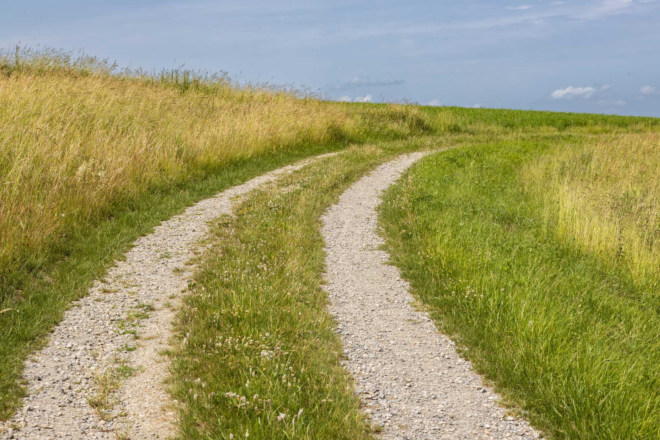 PA lawmaker aims to reduce speed limit on dirt roads