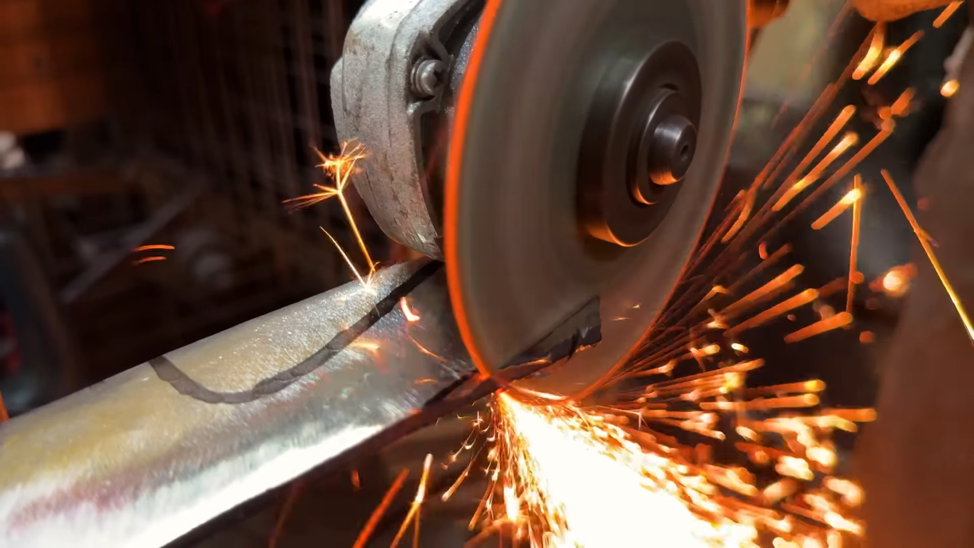 Inside the labor-intensive art of pattern-welded blades