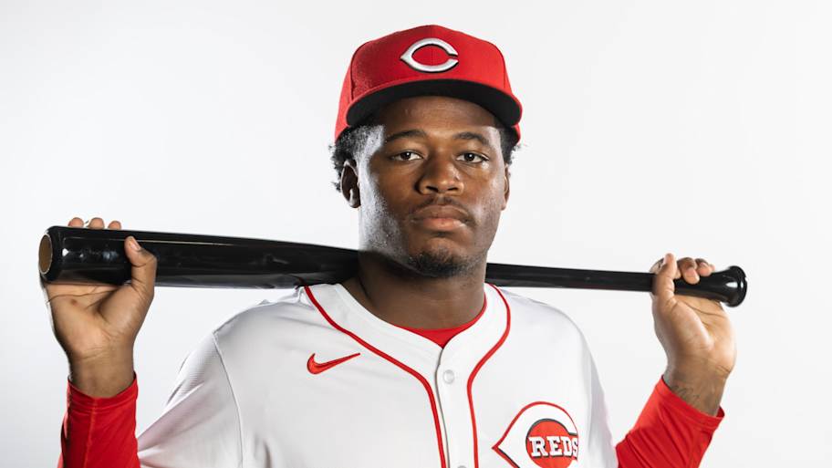 Cincinnati Reds announce first round of spring training roster cuts