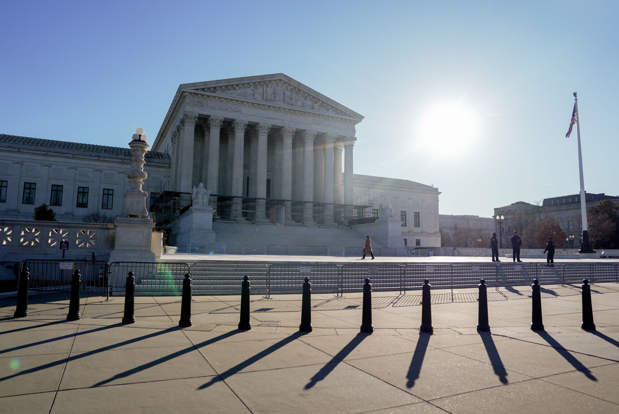 Supreme Court rebuffs nonviolent felon gun-rights appeal<br>