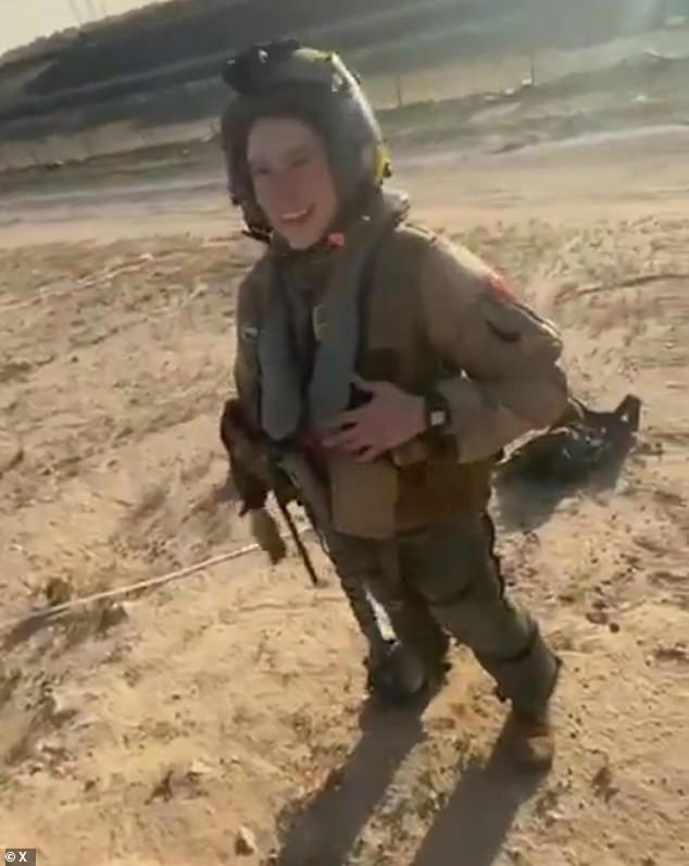 Moment locals thank F-15 pilot after she was shot down over Kuwait ...