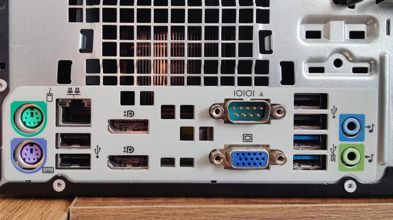 Your mouse is probably plugged into the wrong USB port - here's why