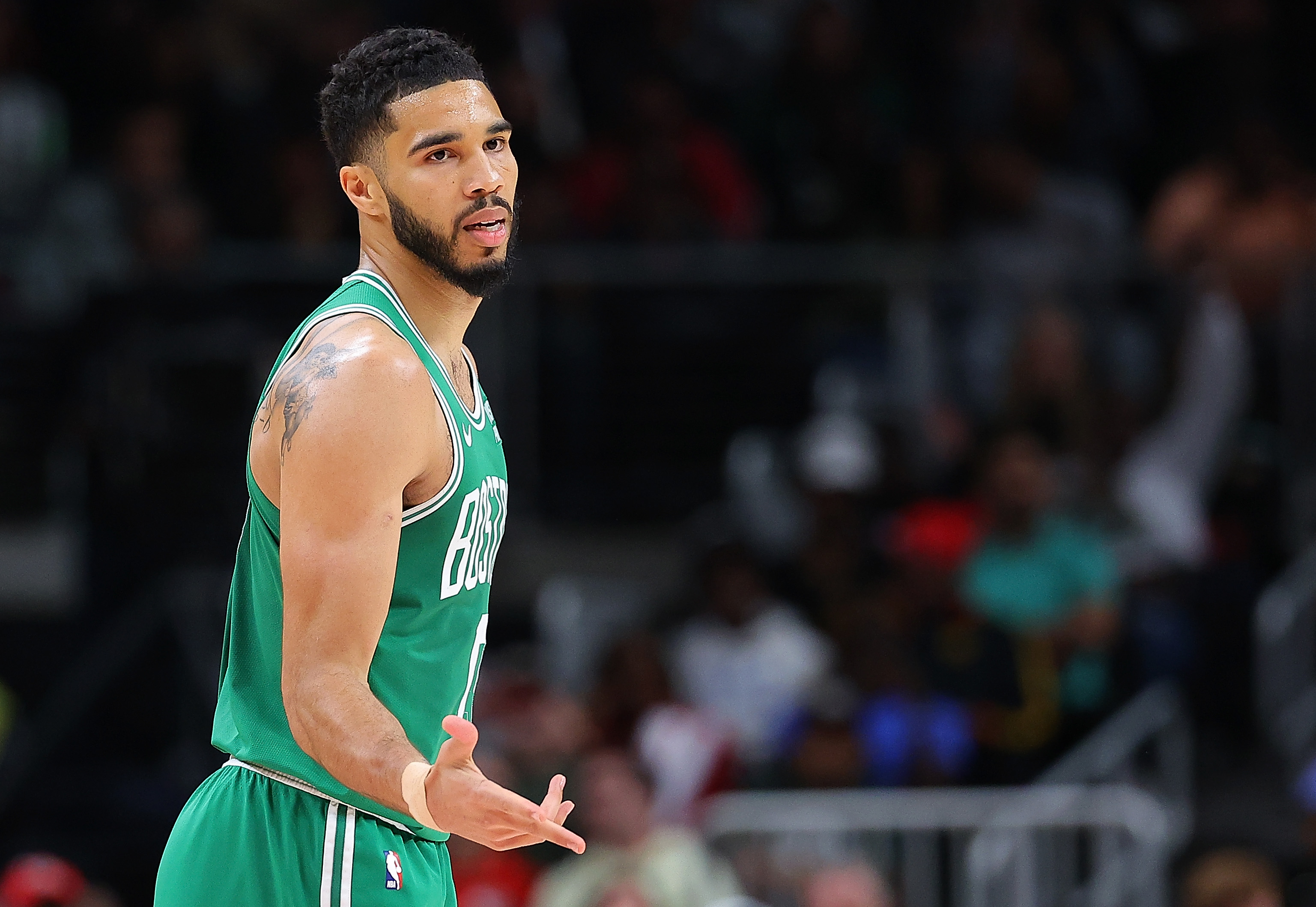 Phoenix Suns and Boston Celtics announce full injury reports