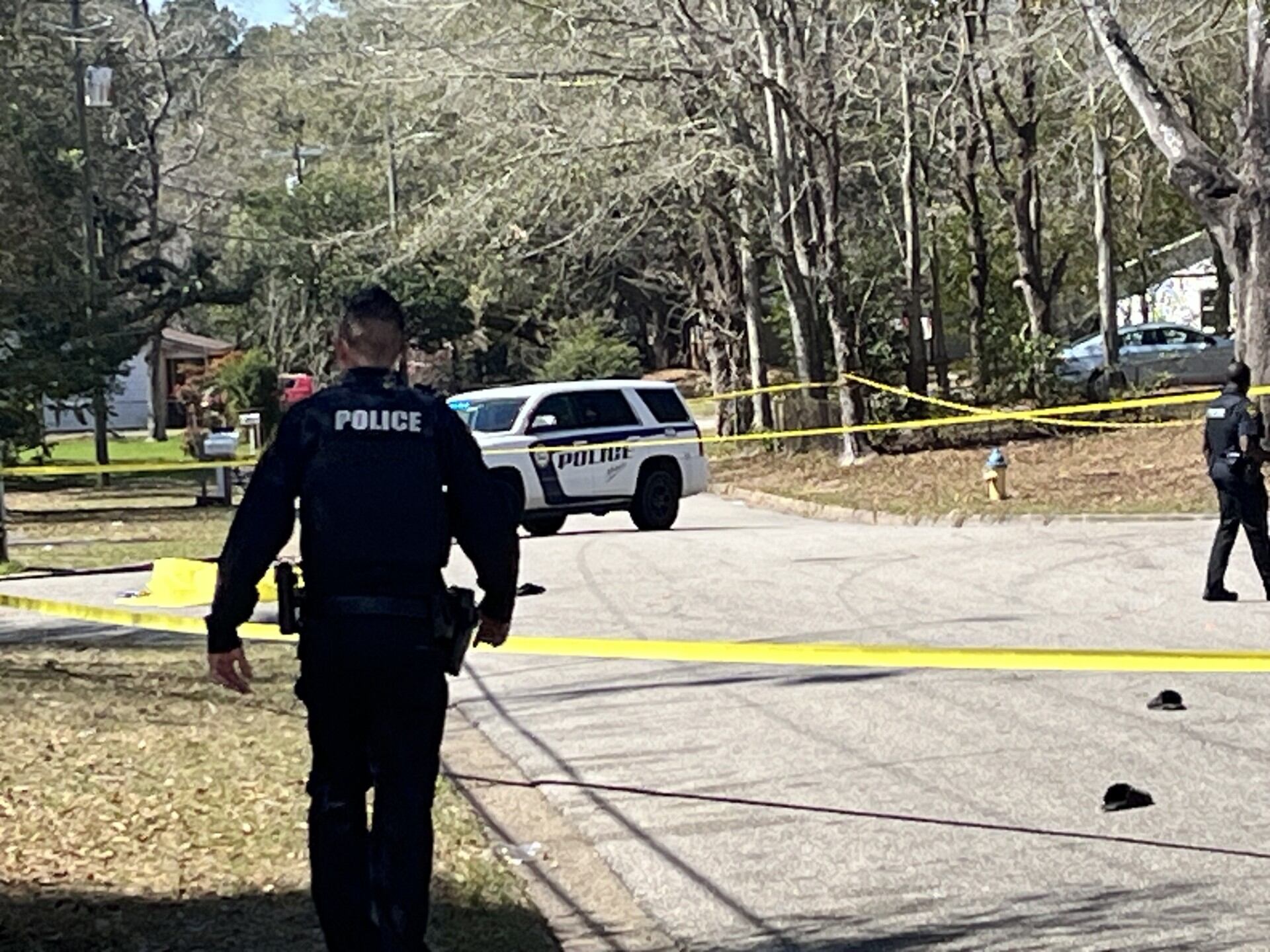 Neighbors describe hearing gunshots before man found shot to death in ...