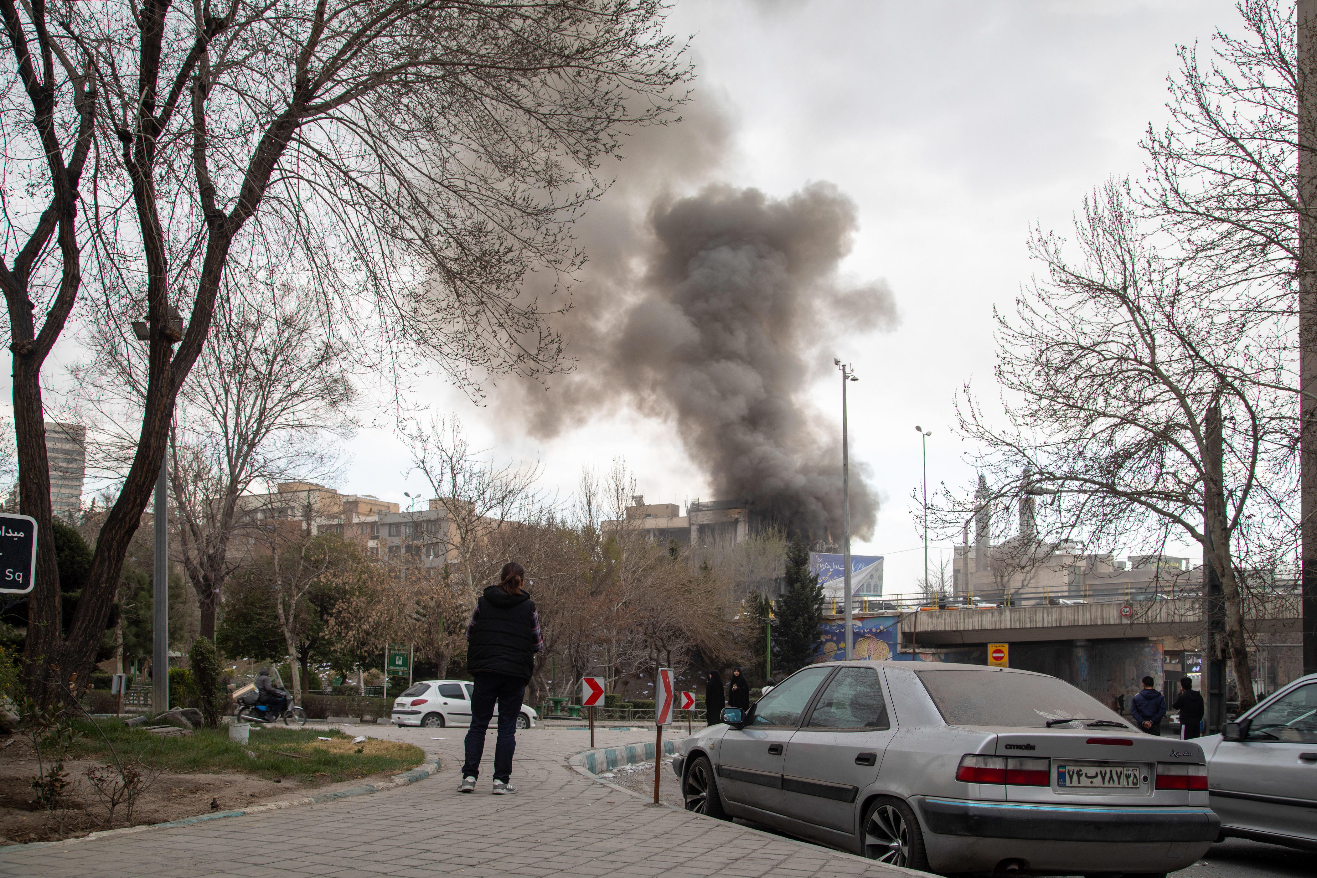 US death toll rises as war with Iran enters day three<br><br>