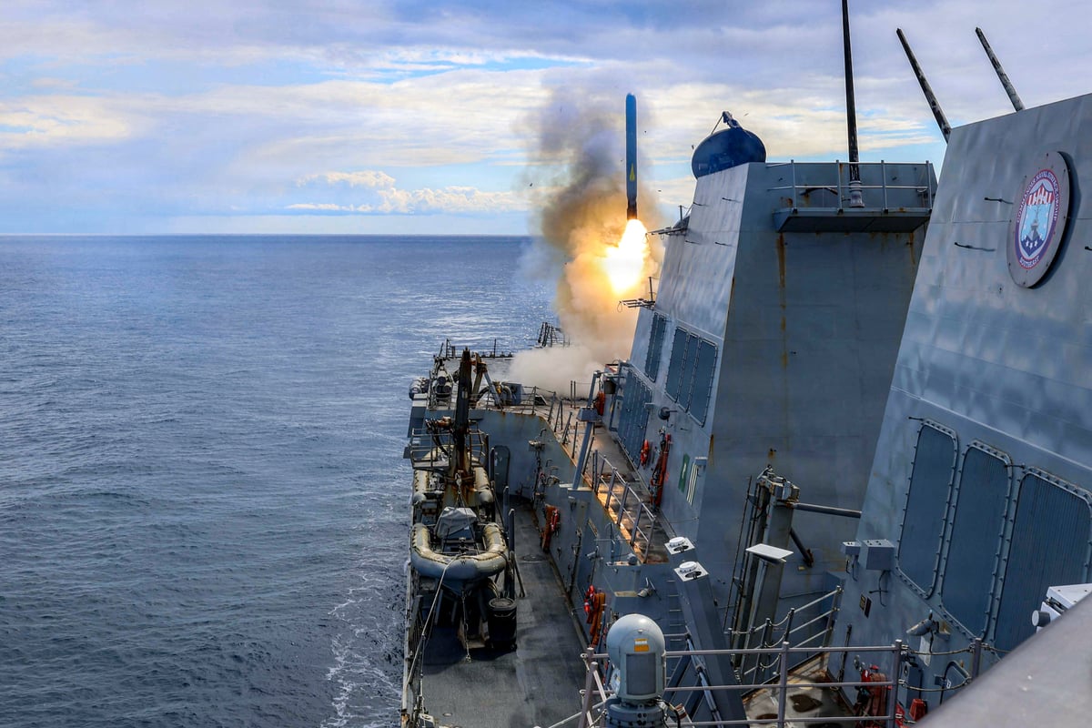 Iran navy in Gulf of Oman destroyed, say US defence chiefs