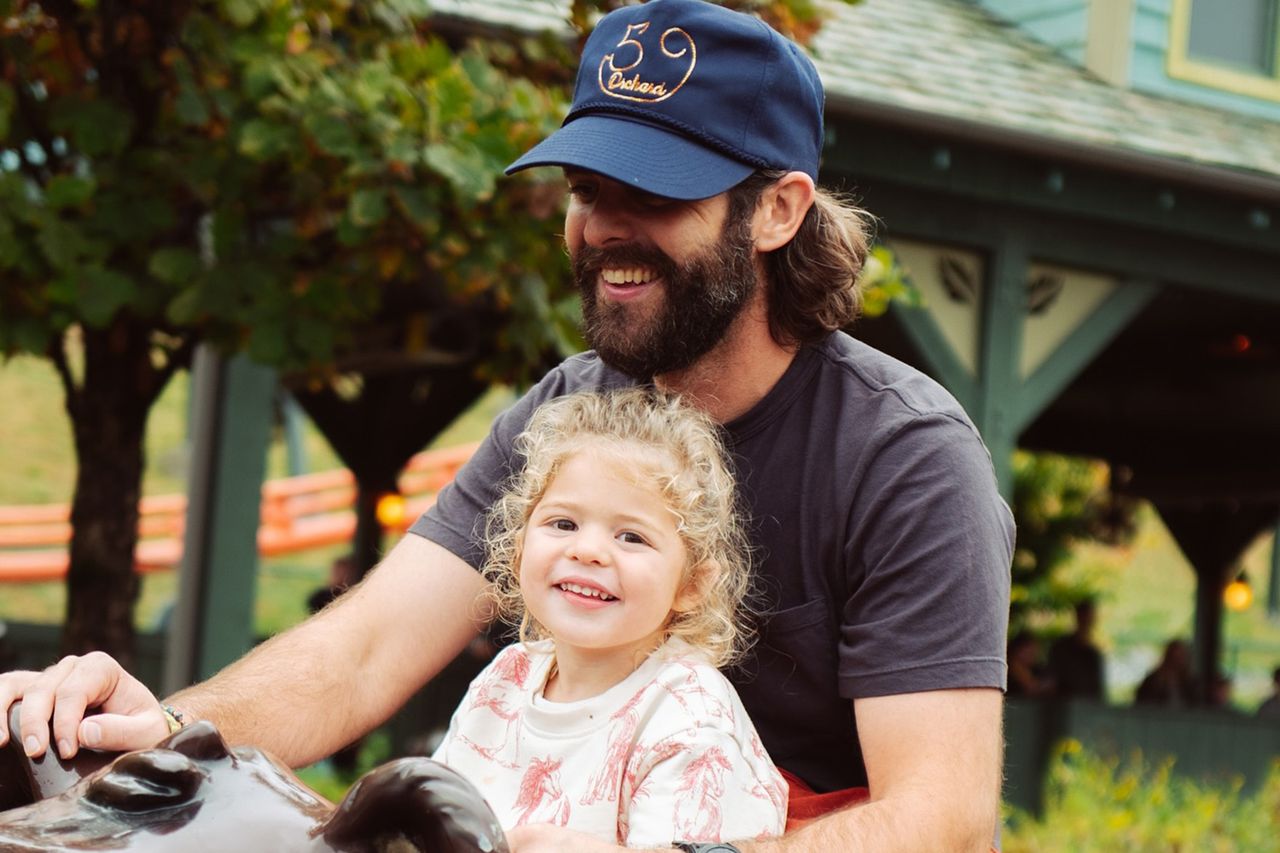 Meet Thomas Rhett and Lauren Akins' 5 kids! All about Willa, Ada ...