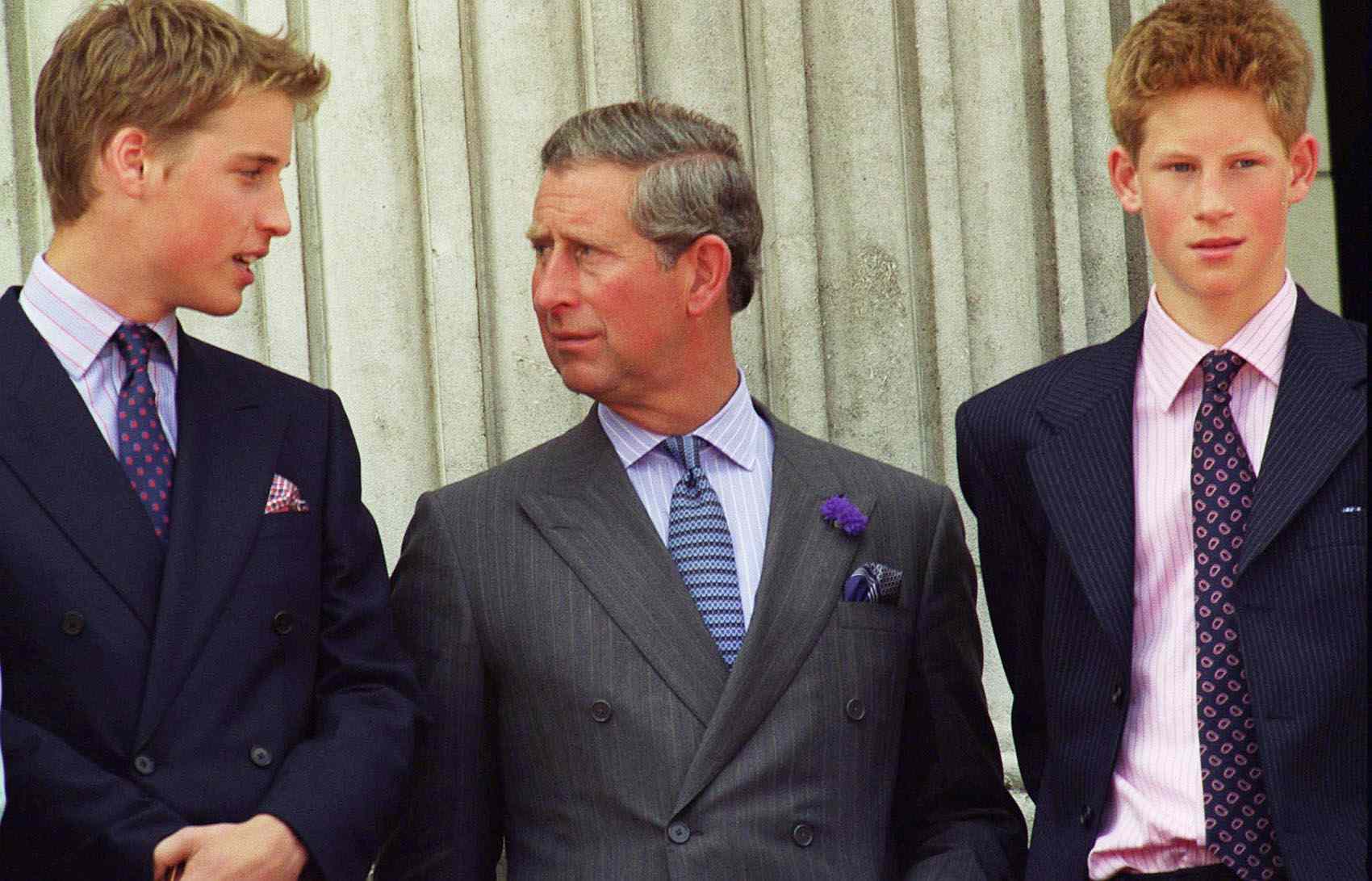 62 royal family members—including Prince Harry—wore this 185-year-old ...