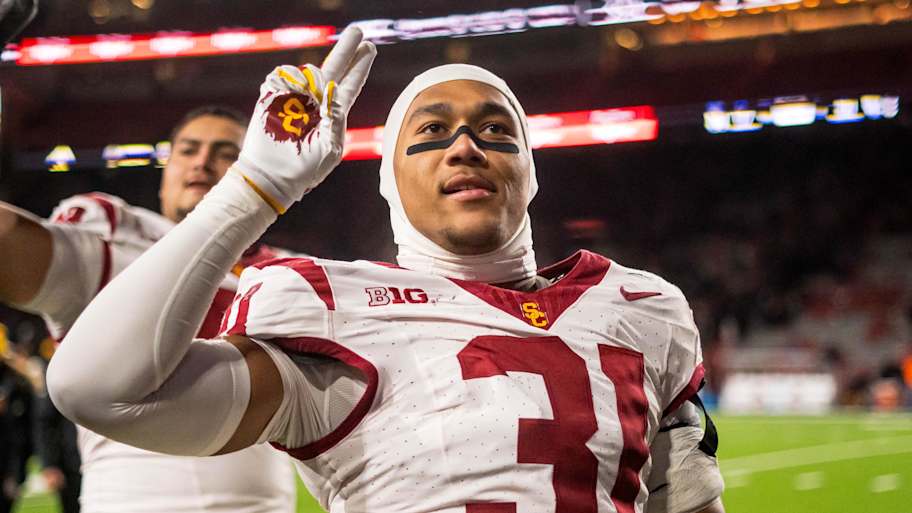 Seven intriguing returning players to watch for USC this spring