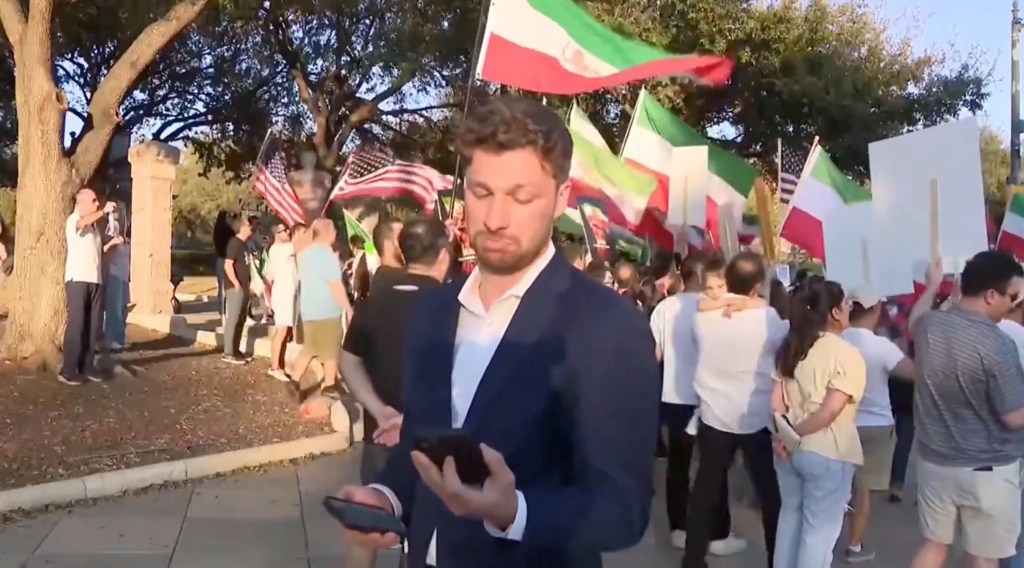 CBS Austin reporter brushes off directive to downplay pro-Trump rally ...