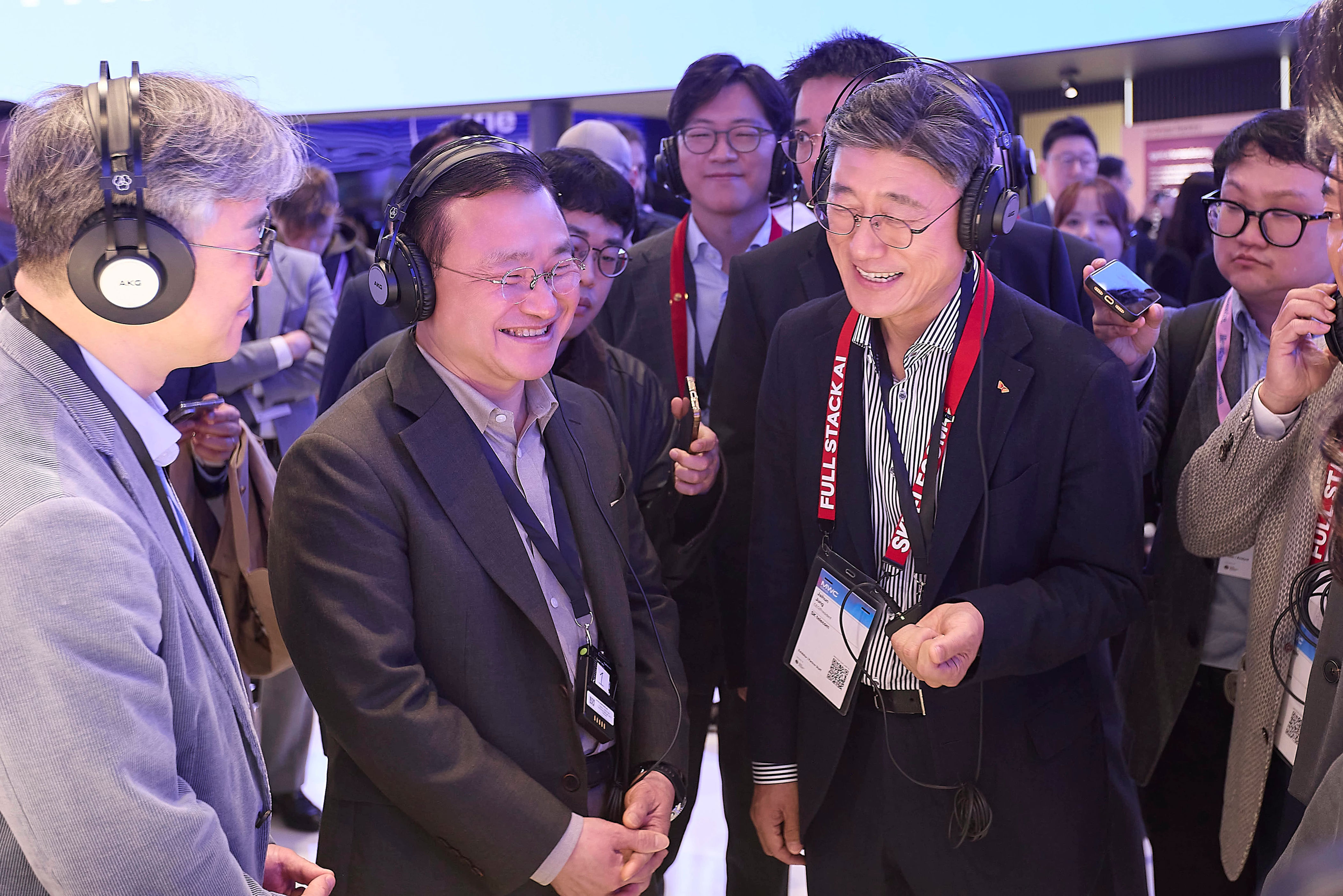 Telecom CEOs praise Samsung's Galaxy S26 innovations