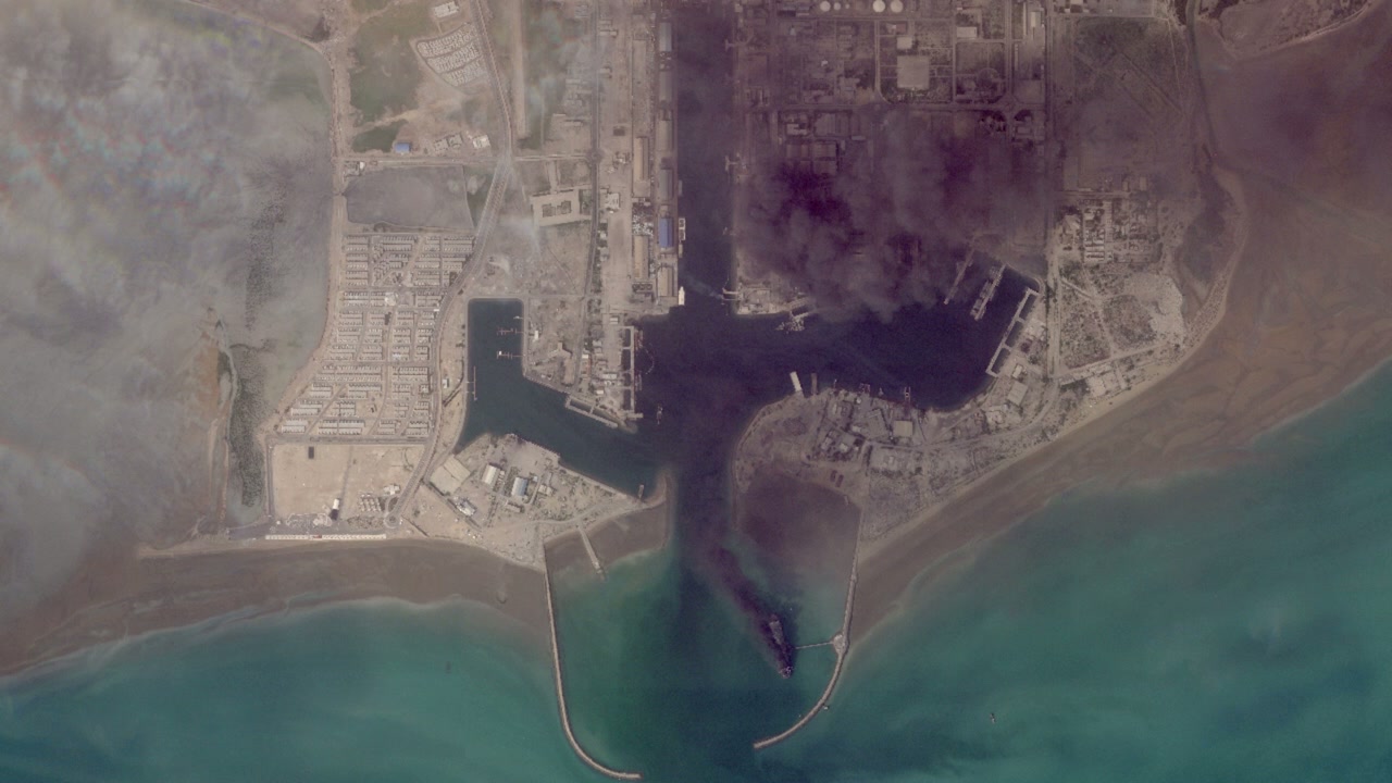 Satellite imagery shows damage at Bandar Abbas harbor in southern Iran<br><br>
