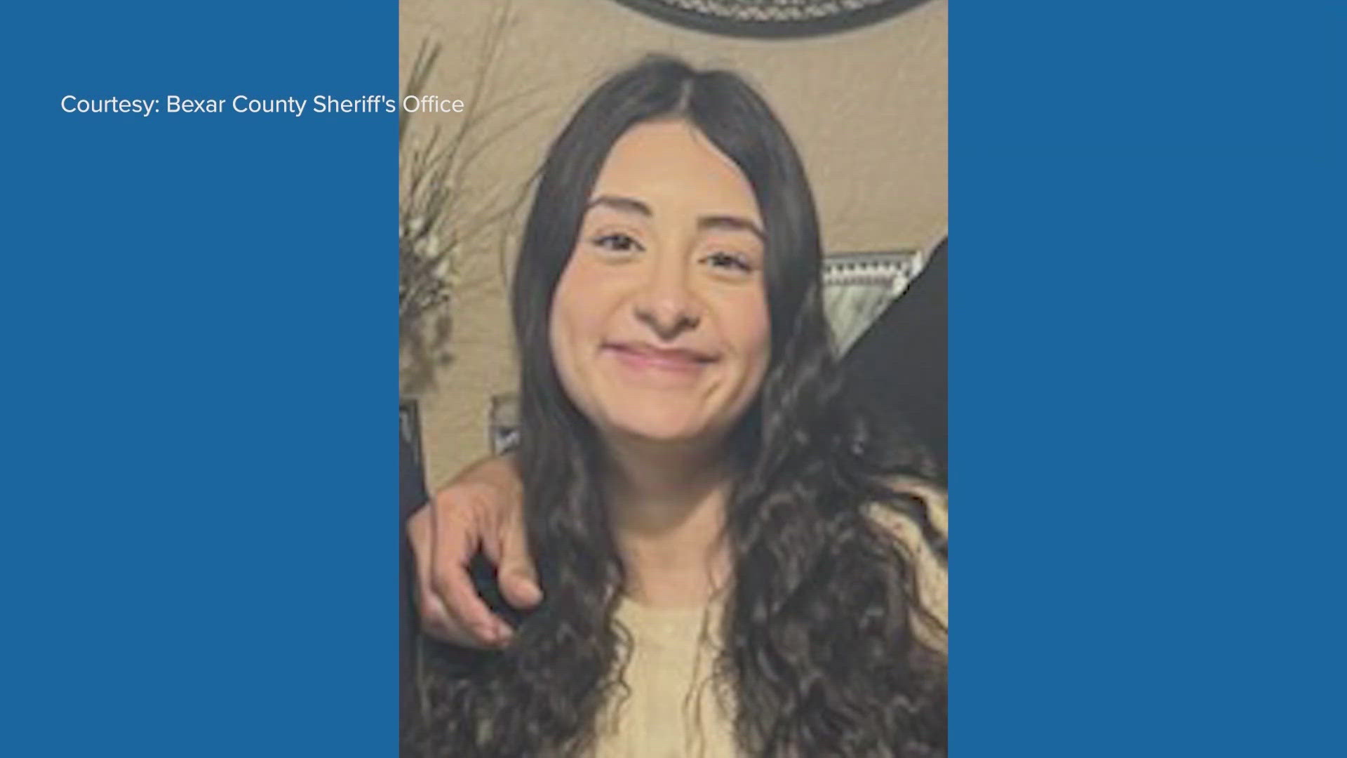 Bexar County authorities looking for missing 17-year-old girl