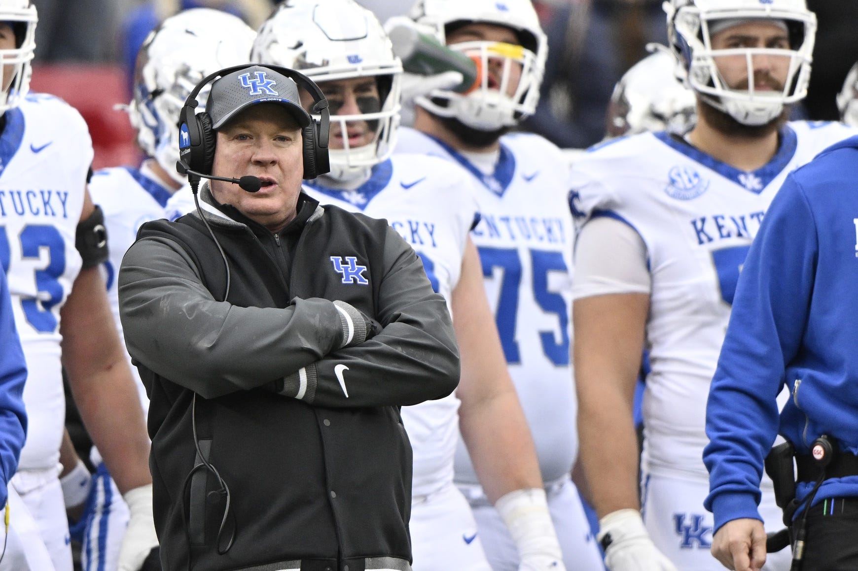 Mark Stoops set to join Steve Sarkisian's staff at Texas