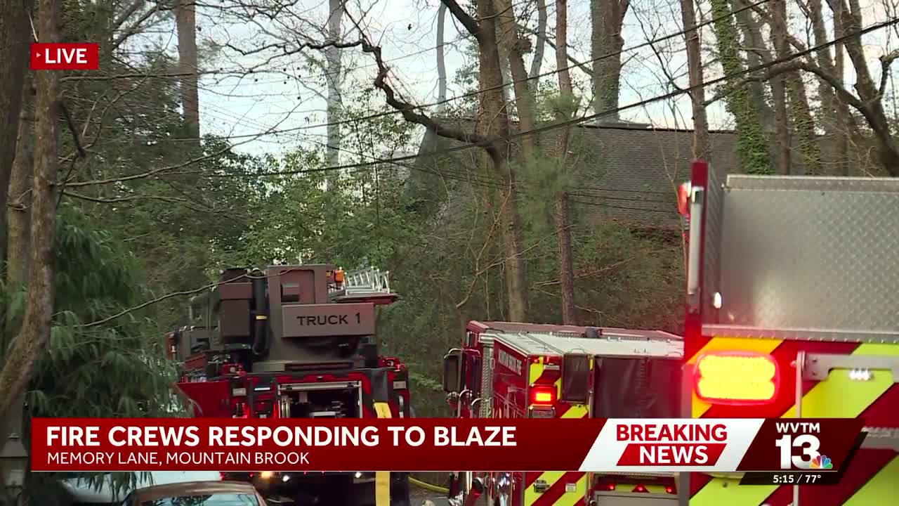 Memory Lane closed in Mountain Brook after smoking car starts house fire