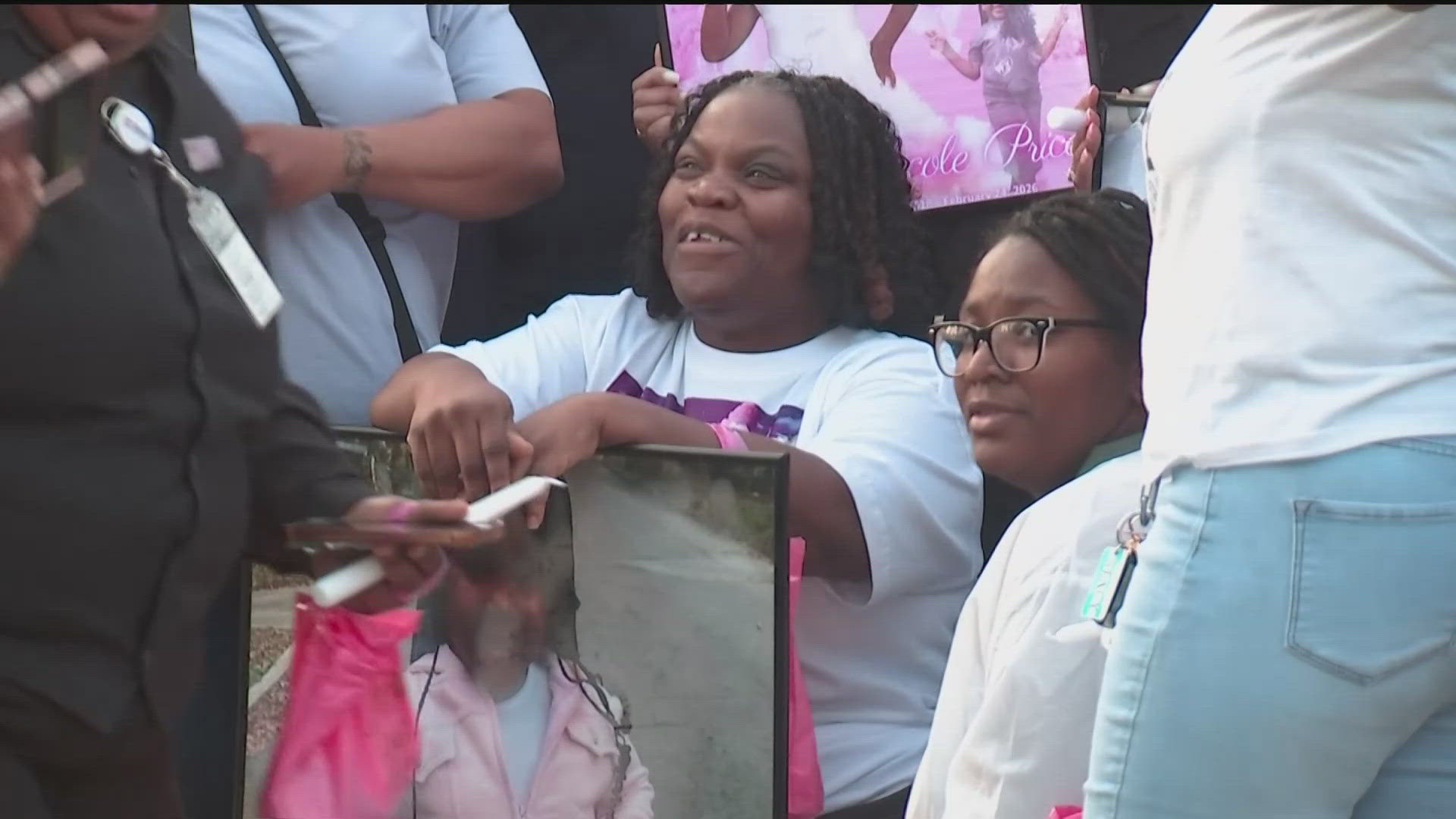 Vigil held for 7-year-old girl gunned down in drive-by shooting at ...