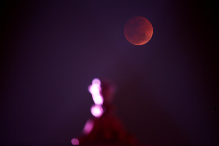 Moon to turn red today during rare lunar eclipse. How to watch blood moon