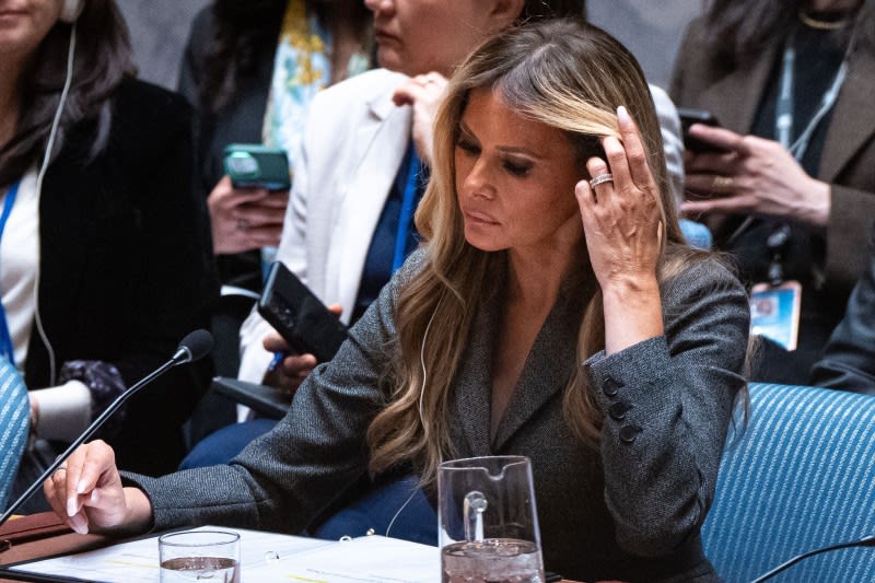 Melania Trump presides over UN Security Council meeting