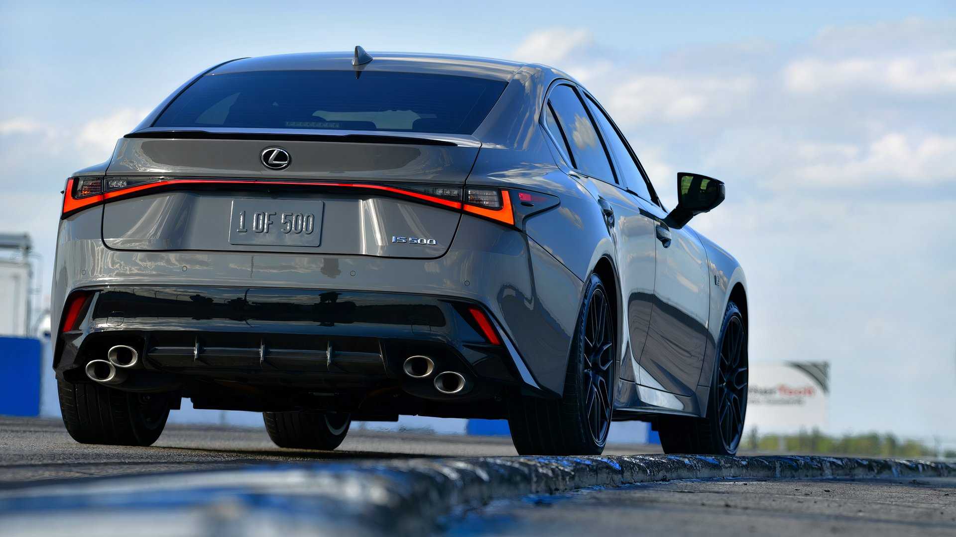 2022 Lexus IS 500 F-SPORT Performance (6)