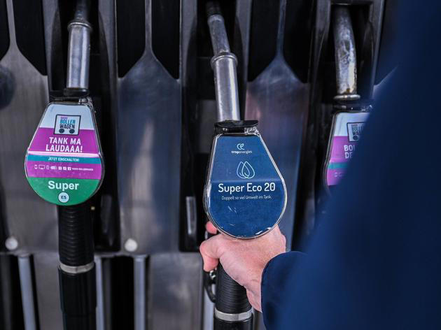 E20 an einer Tankstelle in Mannheim – hier die Zapfsäule mit Super Eco 20