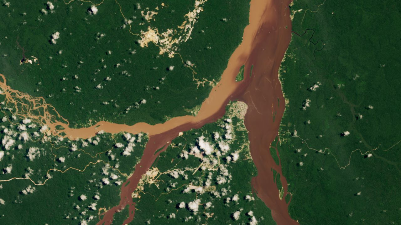 3 rivers merge into striking half-and-half waterway in Guyana — Earth ...