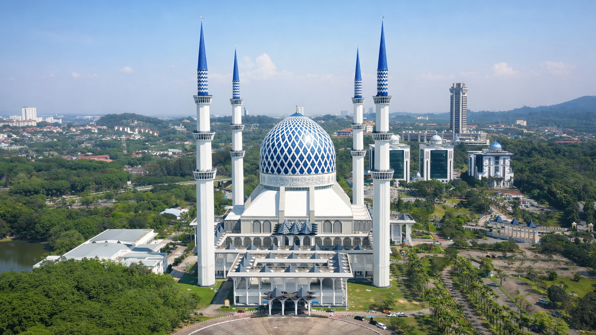 What makes this mosque so unique?