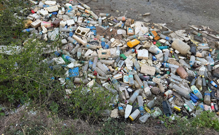 Shocking visuals from Andaman show garbage-strewn roads, internet ...