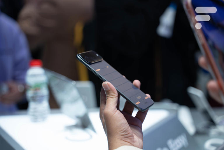 Zoom x100, talkie-walkie et batterie infinie : j’ai pris en main le ...