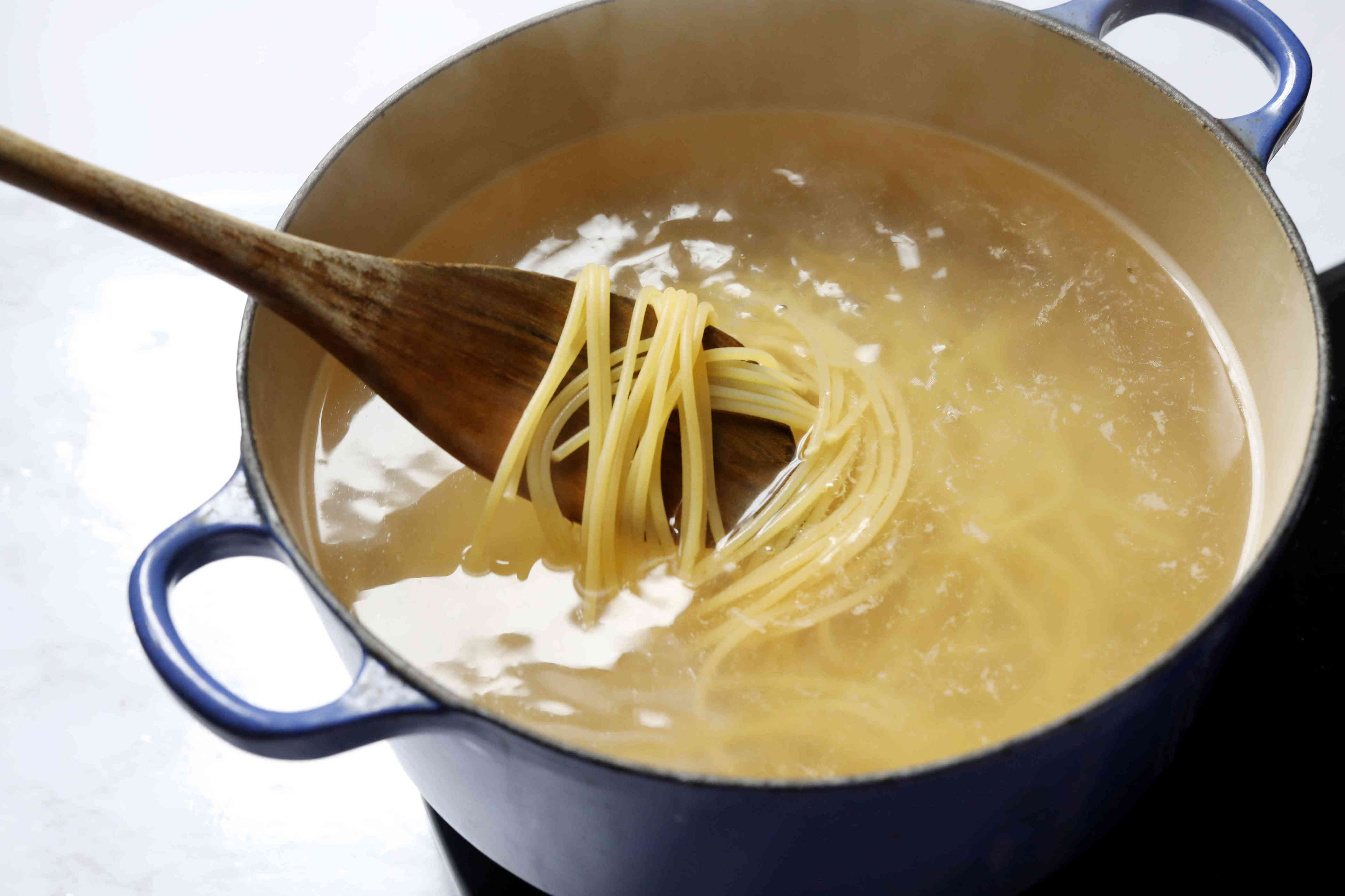 How to cook pasta so it never sticks together
