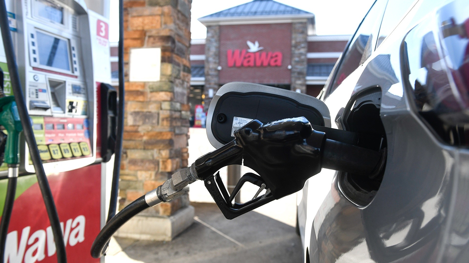 Iran shuts down oil channel: How it will impact the US economy<br><br>