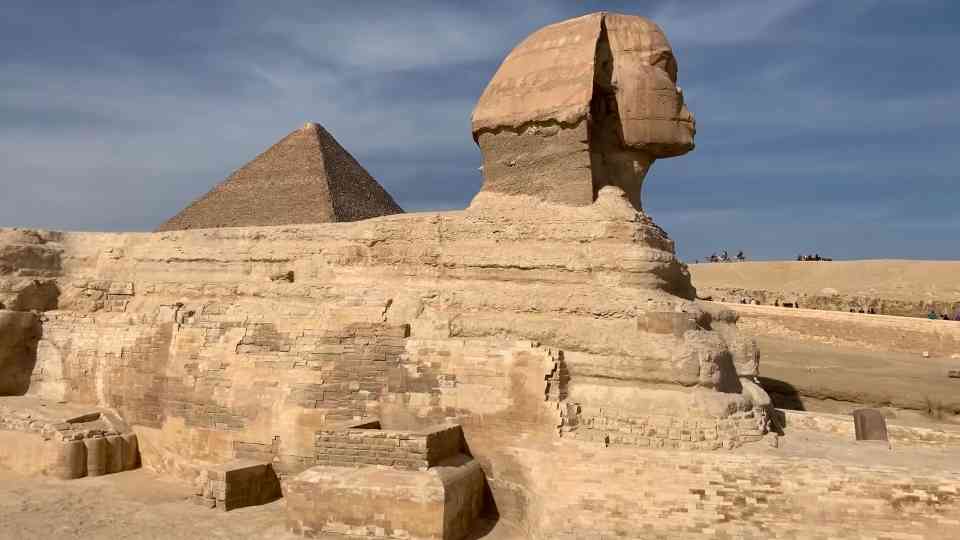 10,500 BC: Was the Sphinx already ancient?