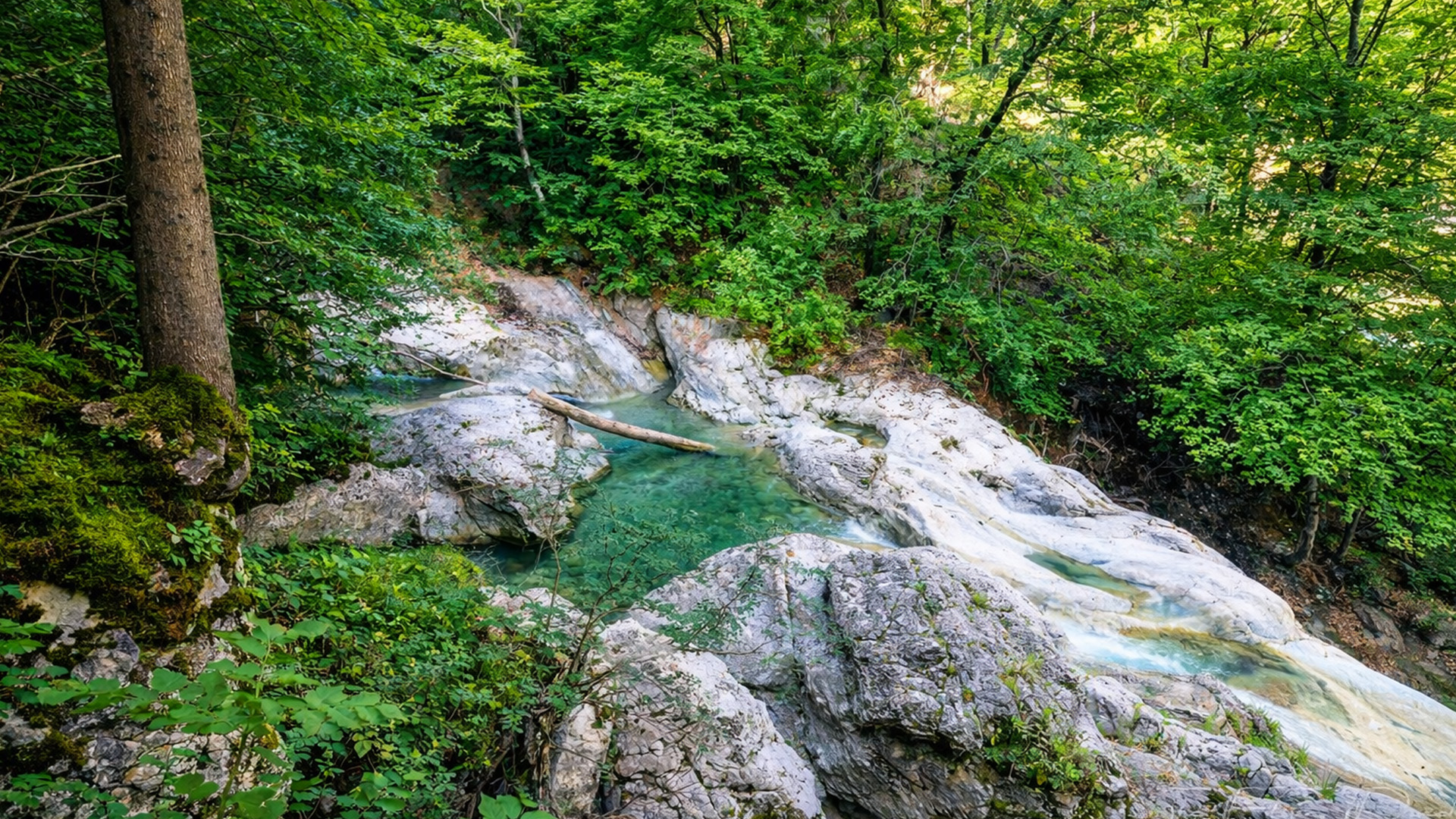 Garnitzenklamm Austria waterfalls and rock formations (4K)