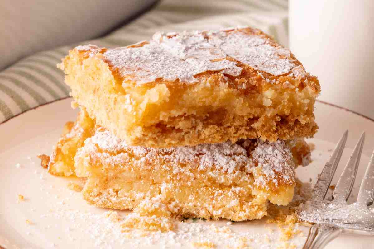 Ooey Gooey Butter Cake msn image.