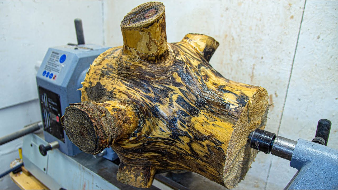 Woodturning - Giant log to bowl