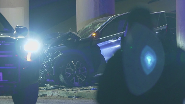 Family demands answers after father of six dies in crash while being ...