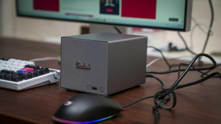 I tested the Beelink ME Pro - a neat mini PC and NAS combination ...