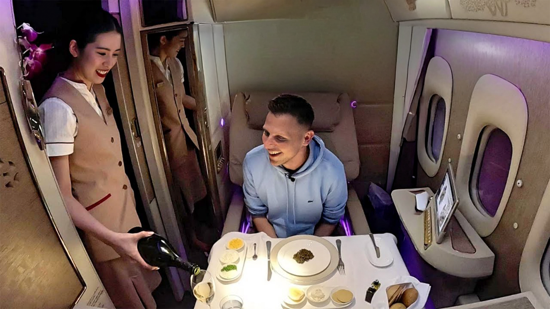 Emirates mind-blowing new first class!