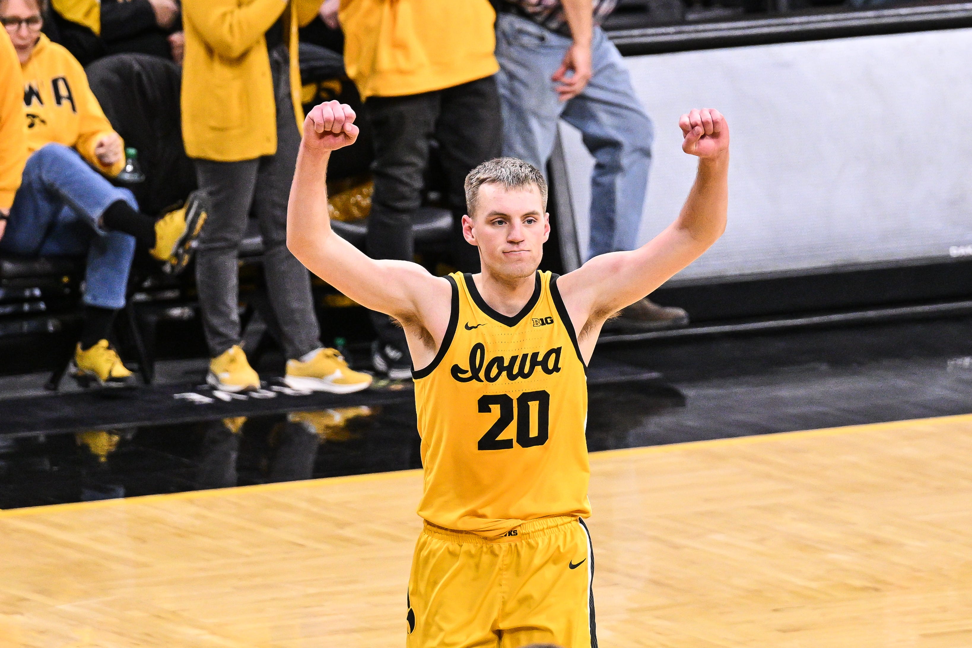 Former Iowa basketball star inks NBA two-way contract with Thunder