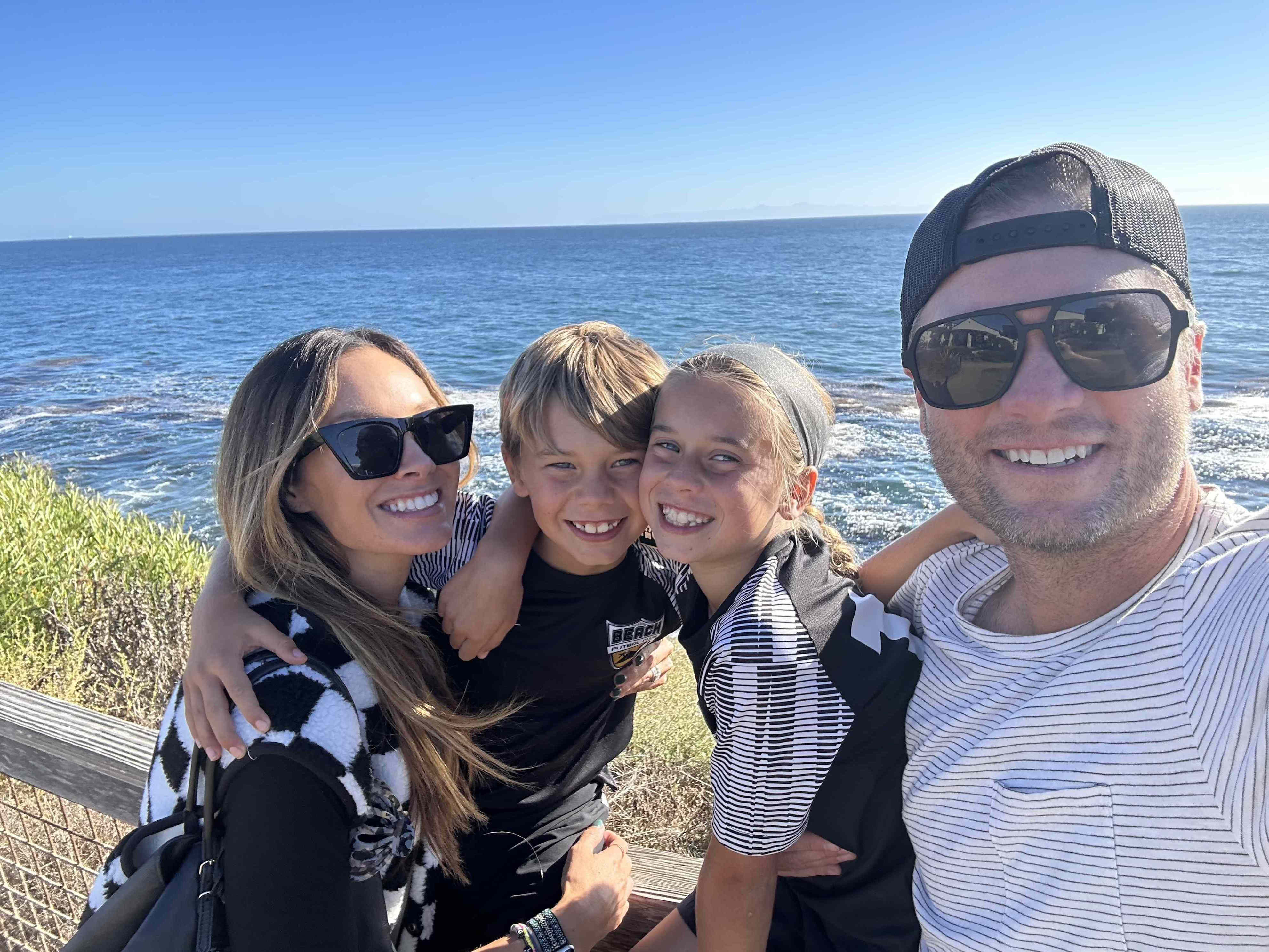 One mom was diagnosed with stage 4 colon cancer at 34—now she’s helping others<br><br>