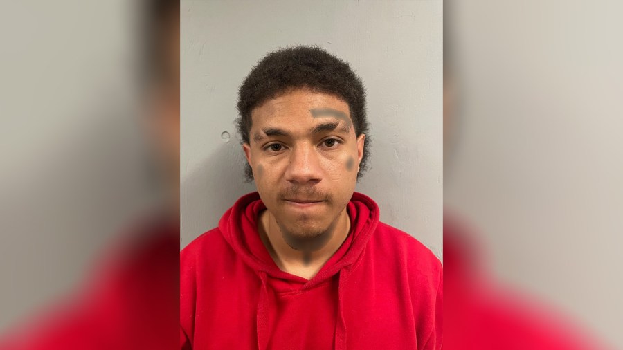 Man arrested in Fresno after serious stabbing in Sanger, police say