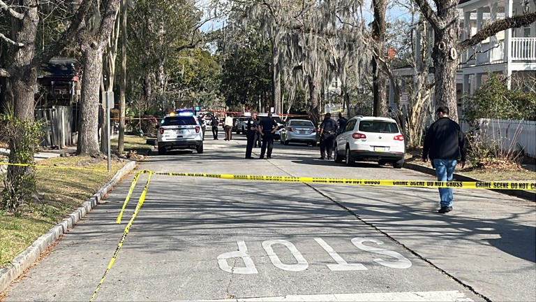 Update: SPD confirms three people hurt after a shooting in East Savannah