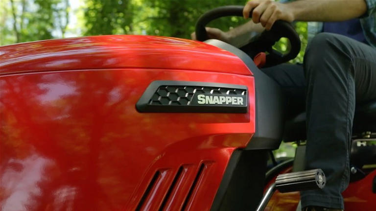 What to know before buying a Snapper riding lawn mower