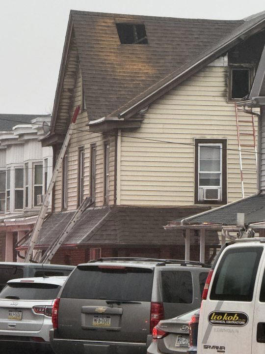 Fire displaces 8 in Dauphin County