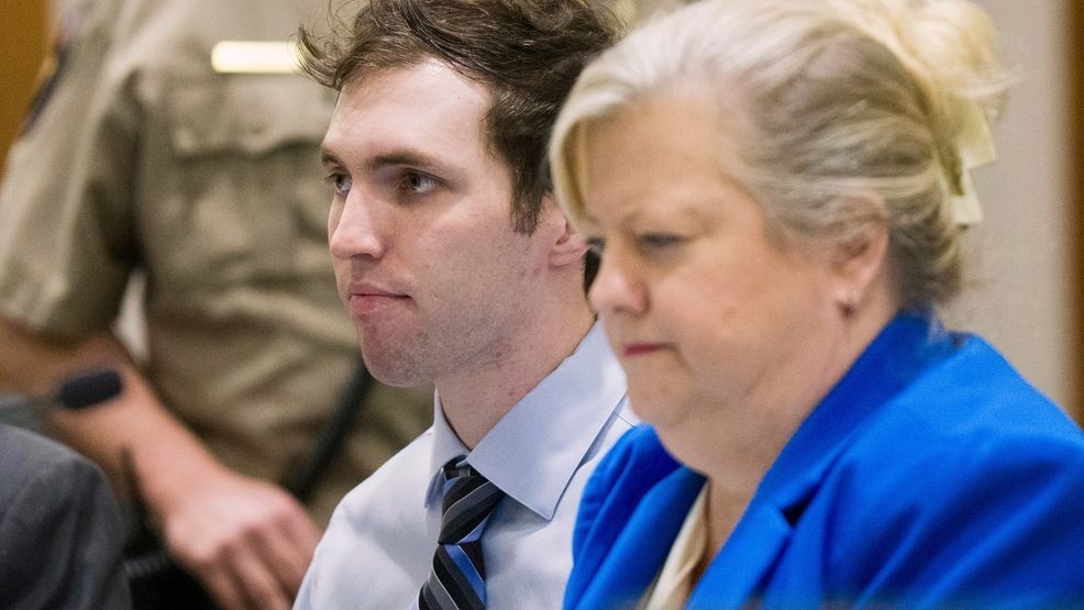 Defense seeks delay in May hearing for man accused of killing Charlie Kirk