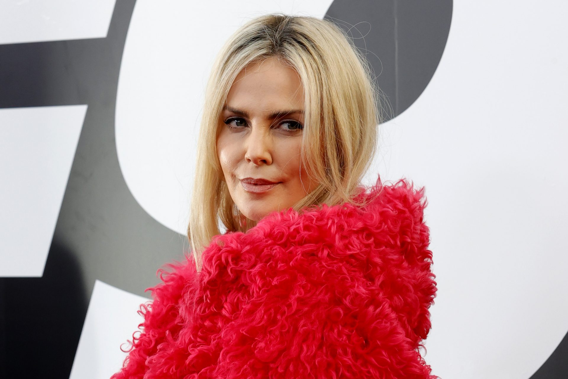 Celebrities who grew up in the country, on a farm